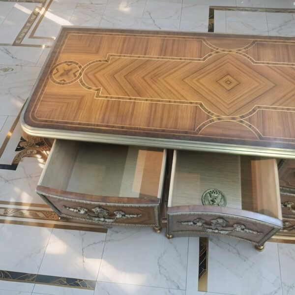 The Commodious Chest：圖片 3