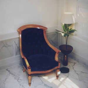 藍格絨紐釦高背椅